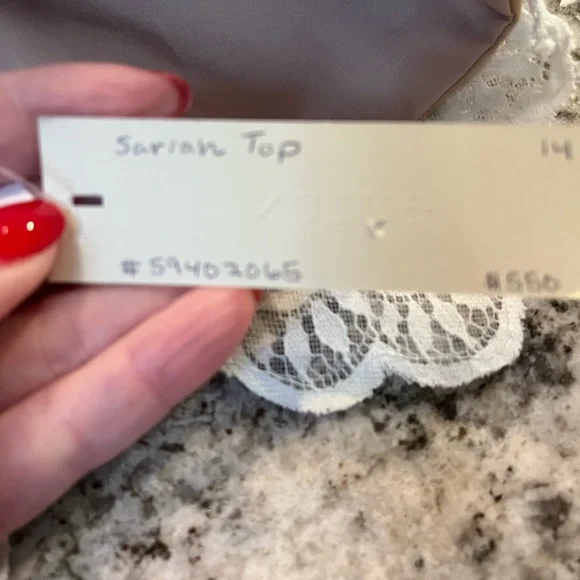 Limited Sale— WILLOWBY by Watters Sariah Top - Picture 13 of 15